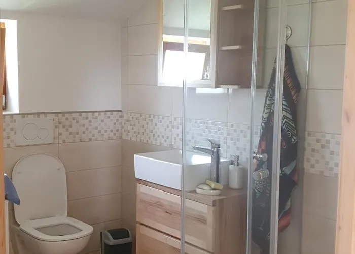 Lojzov Toplar Modern Haystack アパート *