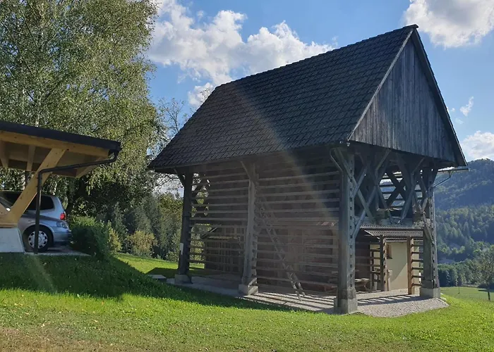 דירה Lojzov Toplar Modern Haystack